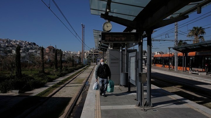 Kυκλοφοριακό «έμφραγμα» σήμερα στην Αθήνα: Απεργία σε Μετρό, Ηλεκτρικό και Τραμ – Άρση του δακτυλίου