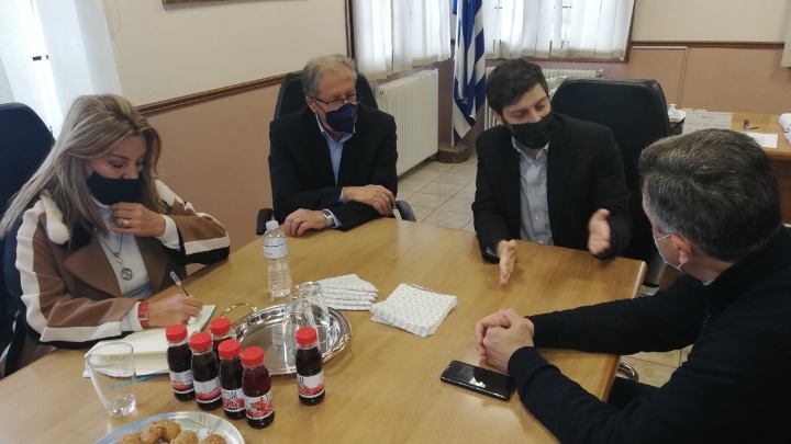 Γιατρoμανωλάκης: «Ανταποκρινόμαστε στο ενδιαφέρον των τοπικών κοινωνιών για την επαναλειτουργία των εργαστηρίων χειροτεχνίας»