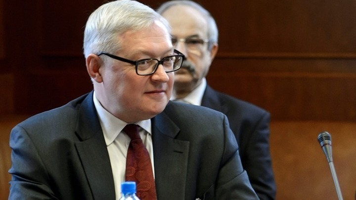 Η Ρωσία θα απαντήσει για τις τελευταίες απελάσεις διπλωματών της από τις ΗΠΑ