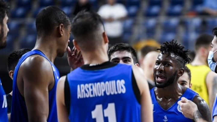 Βέλγιο – Σπόρτινγκ: Η νίκη της έφερε τον αποκλεισμό του Ιωνικού