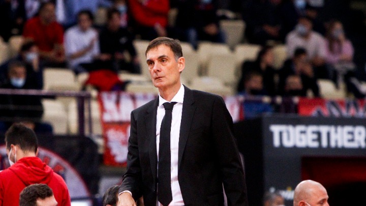 Μπαρτζώκας: «Δεν είναι άτρωτη η Αρμάνι, υπάρχει εσωστρέφεια μετά την ήττα από τον Παναθηναϊκό»