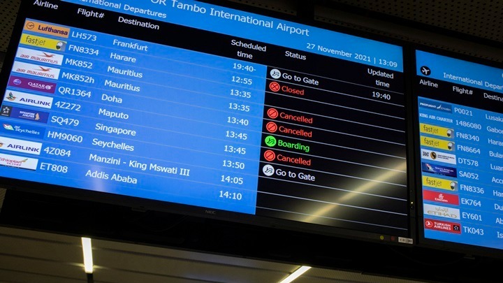 Παραλλαγή Όμικρον: Εκατοντάδες άνθρωποι αναζητούν τρόπο να επιστρέψουν στις πατρίδες τους