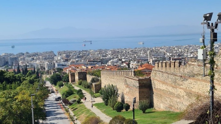 Μικρή ανάσα για τη Θεσσαλονίκη τα μειωμένα κρούσματα κορονοϊού σήμερα-  Πως τα πήγε η Κεντρική Μακεδονία