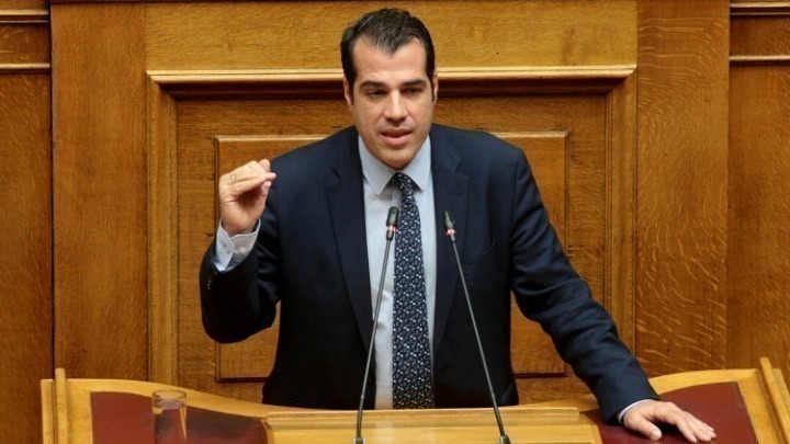 Πλεύρης: «Αν επεκτείνεις την υποχρεωτικότητα, θα πρέπει να προβλέψεις τις κυρώσεις» (vids)