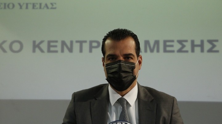 Θάνος Πλεύρης: «Το ΕΣΥ βρίσκεται σε πίεση αλλά αντέχει» – Αναλυτικά τα νέα μέτρα για τους ανεμβολίαστους (vid)