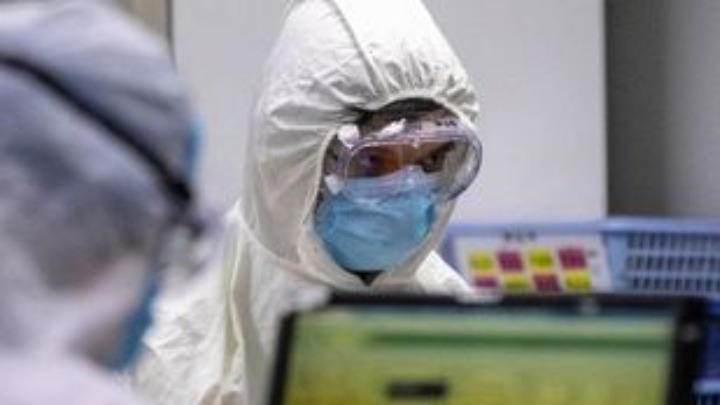 Αντιπρόεδρος Επιτροπής Εμπειρογνωμόνων: Αναμένουμε εκτίναξη των κρουσμάτων – Θα φτάσουν τα 10.000 ημερησίως