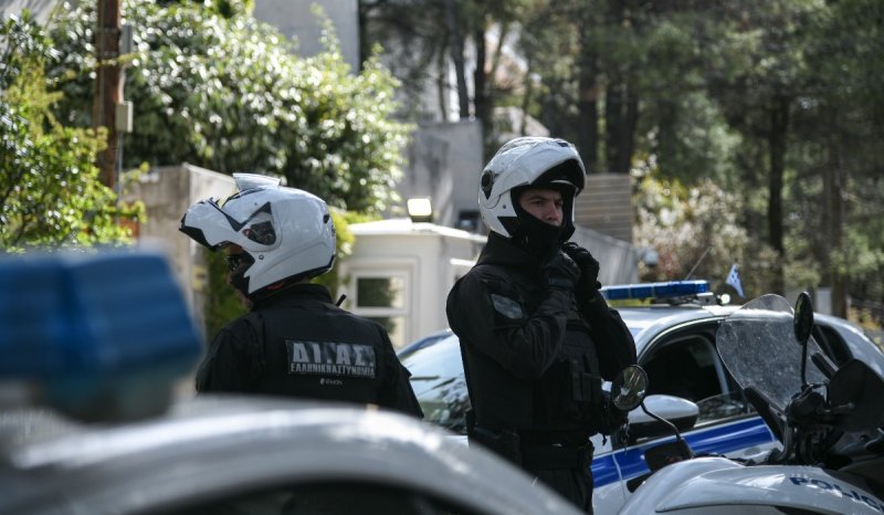 Συνελήφθησαν δύο διακινητές μεταναστών σε Καβάλα και Έβρο – Νεκρός ένας μετανάστης