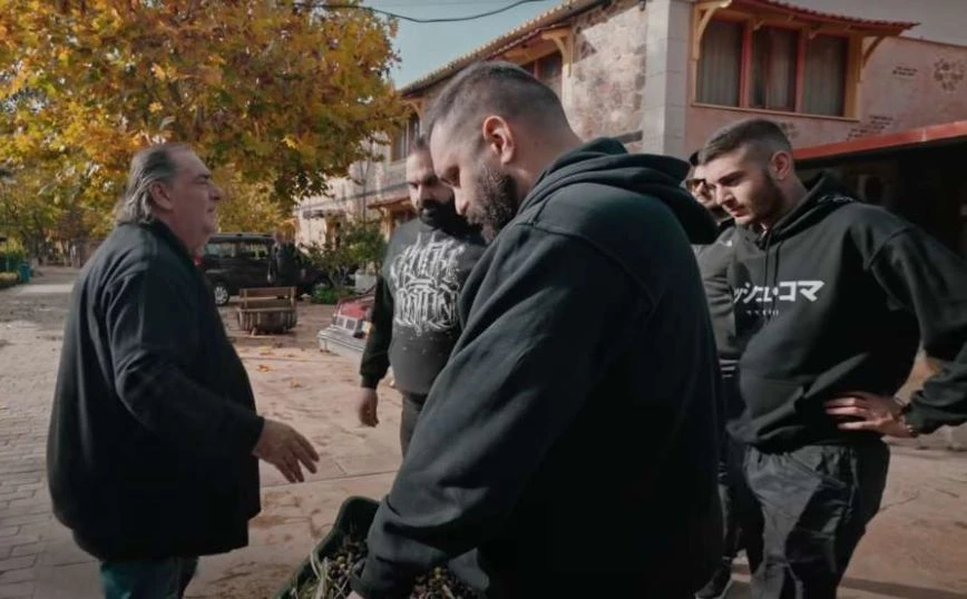 Unboxholics: Βρήκαν τον «μπελά» τους από τον Βασίλη Καρρά