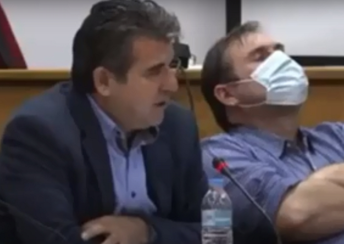 Καλαμάτα: Το Δημοτικό Συμβούλιο συνεδρίασε εν μέσω… ροχαλητών! (vid)