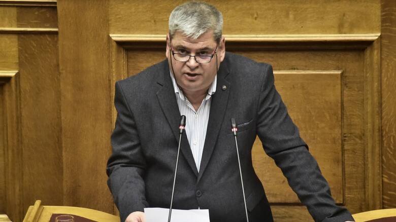 Τα «μαζεύει» τώρα ο Χουσεΐν Ζεϊμπέκ: Συνέκρινα καθ’υπερβολή τα πολιτειακά συστήματα Ελλάδας-Τουρκίας