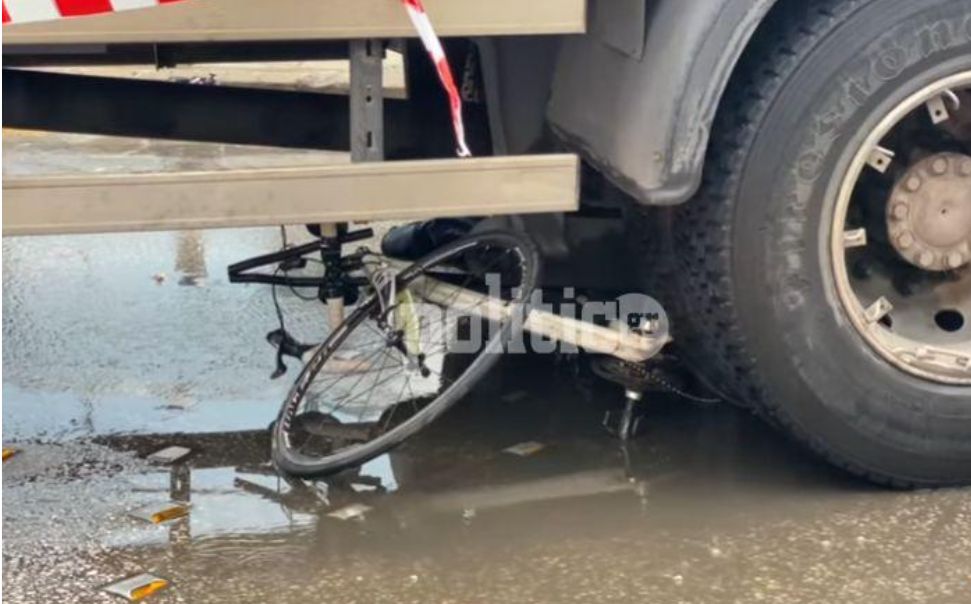 Θεσσαλονίκη: Νέα τραγωδία στην άσφαλτο – Νεκρή ποδηλάτισσα που παρασύρθηκε από φορτηγό – Tι λένε οι μάρτυρες