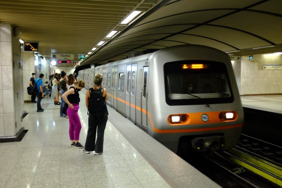 Αθήνα: Κλειστοί σταθμοί του μετρό λόγω επίσκεψης Πάπα