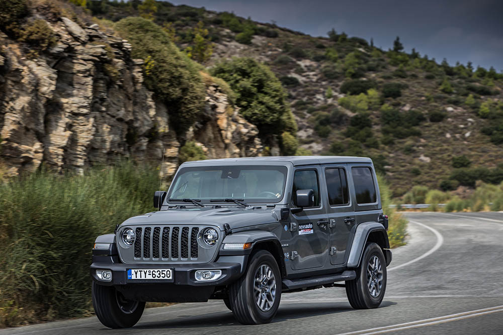 Jeep: Με σημαντικές αναβαθμίσεις το νέο Wrangler 4xe