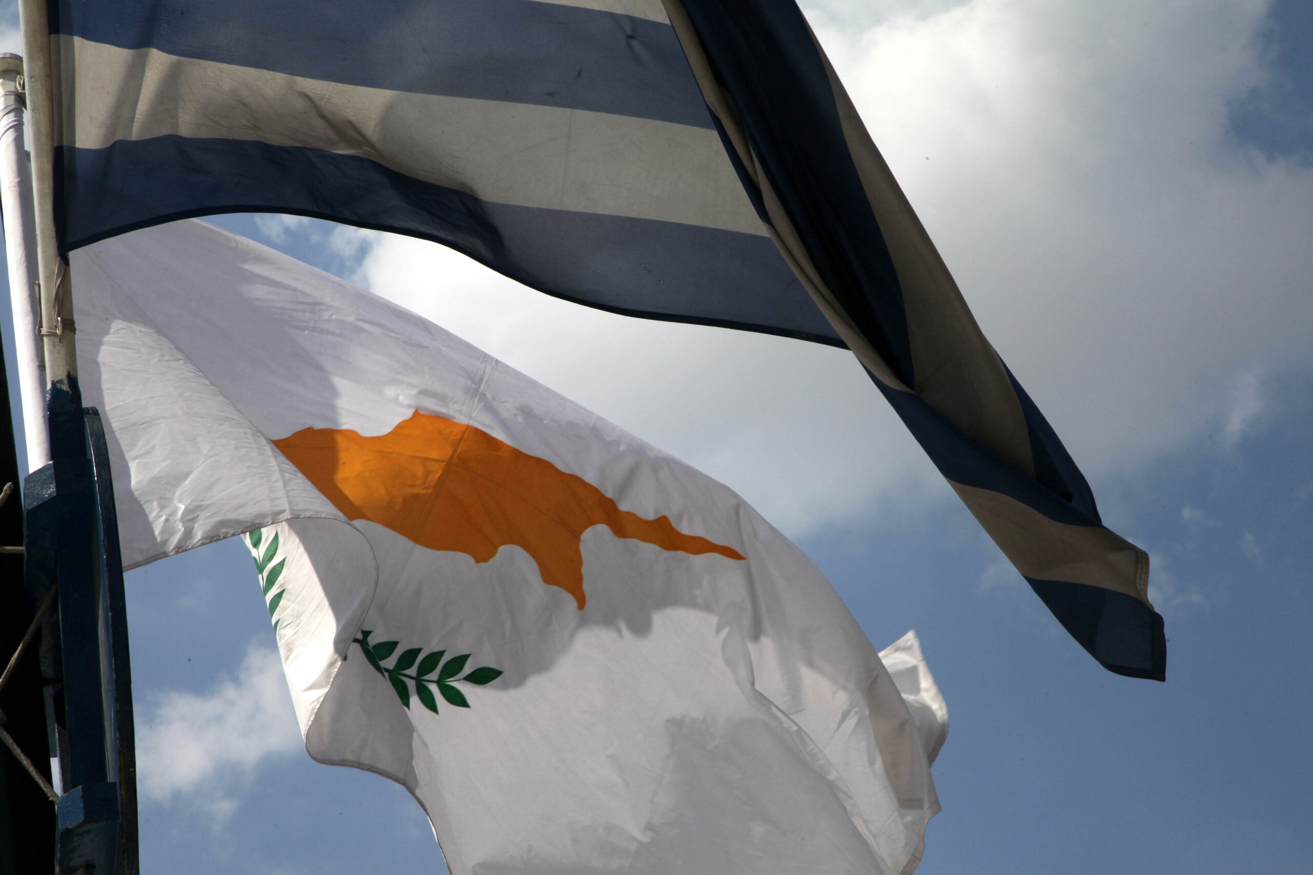 Κύπρος: 978 νέα κρούσματα κορονοϊού  – 1 θάνατος