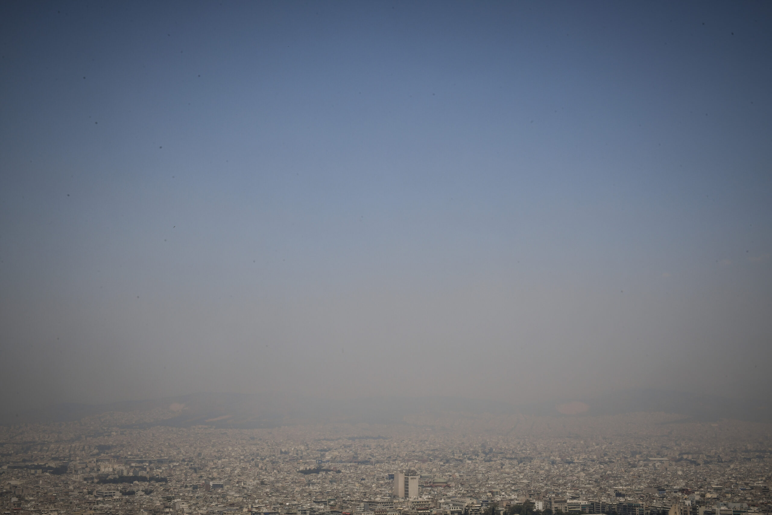 SOS για την Αττική: Συναγερμός από τις μετρήσεις των αιωρούμενων σωματιδίων