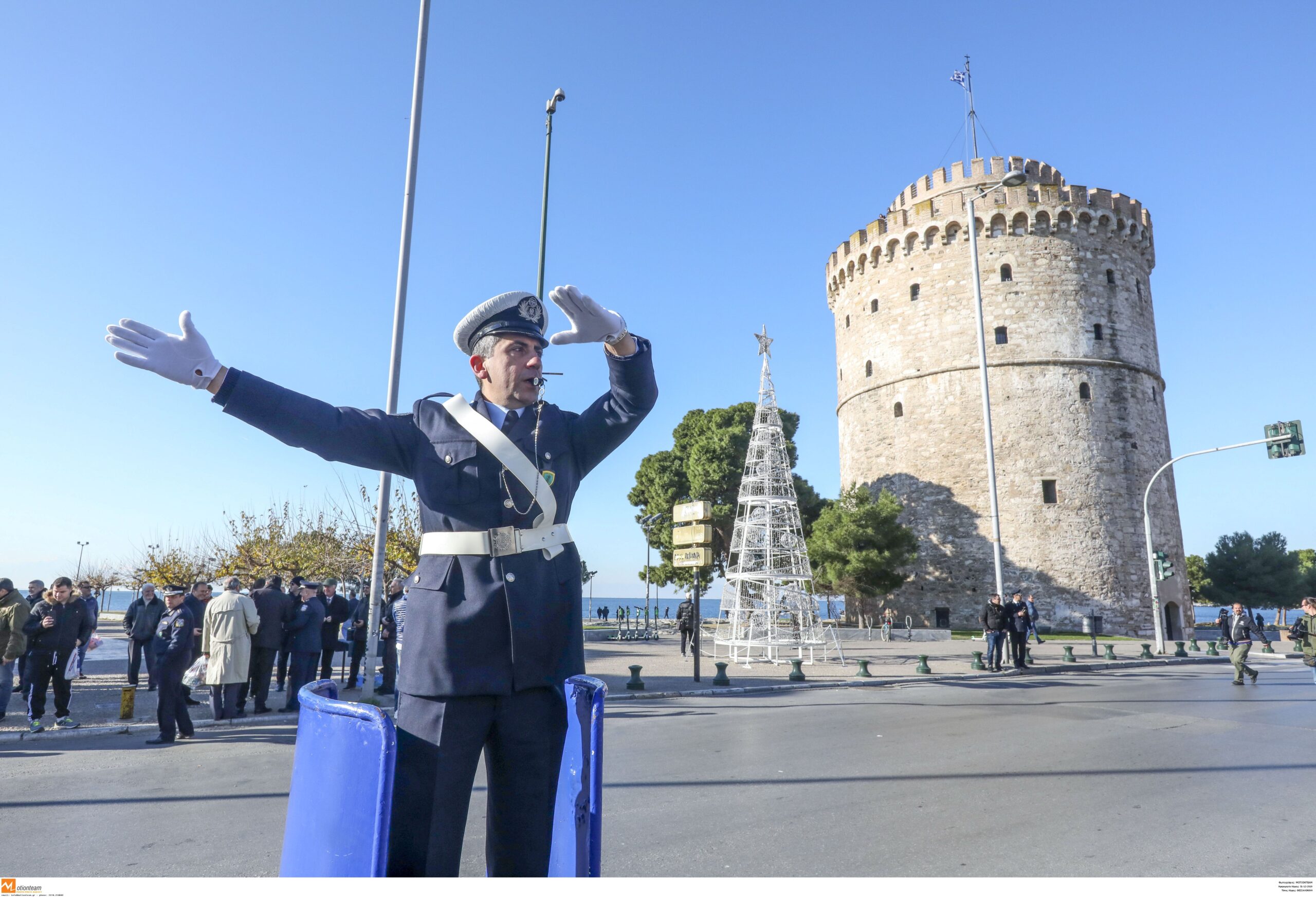 Θεσσαλονίκη: Επιστρέφει σήμερα ο τροχονόμος με το βαρέλι του στον Λευκό Πύργο