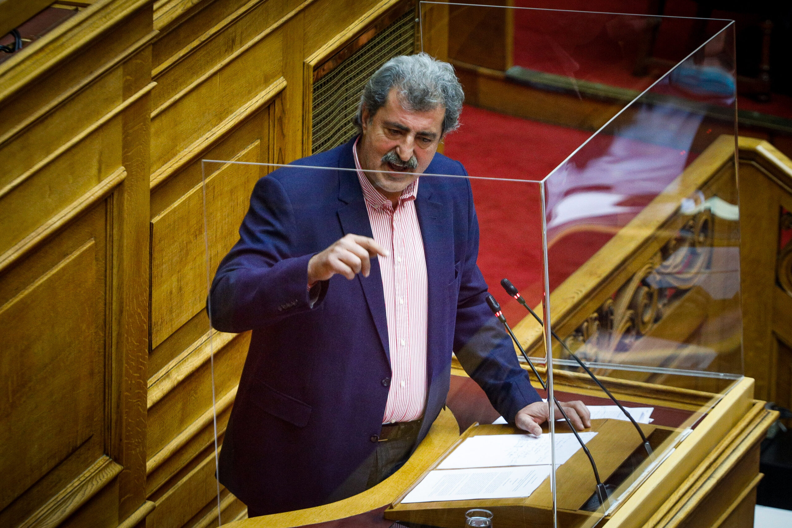 Κόντρα Πολάκη – Πλεύρη: «Από τις 10/10 μέχρι 7/11 πέθαναν 346 πλήρως εμβολιασμένοι» υποστήριξε ο Παύλος Πολάκης (pics)