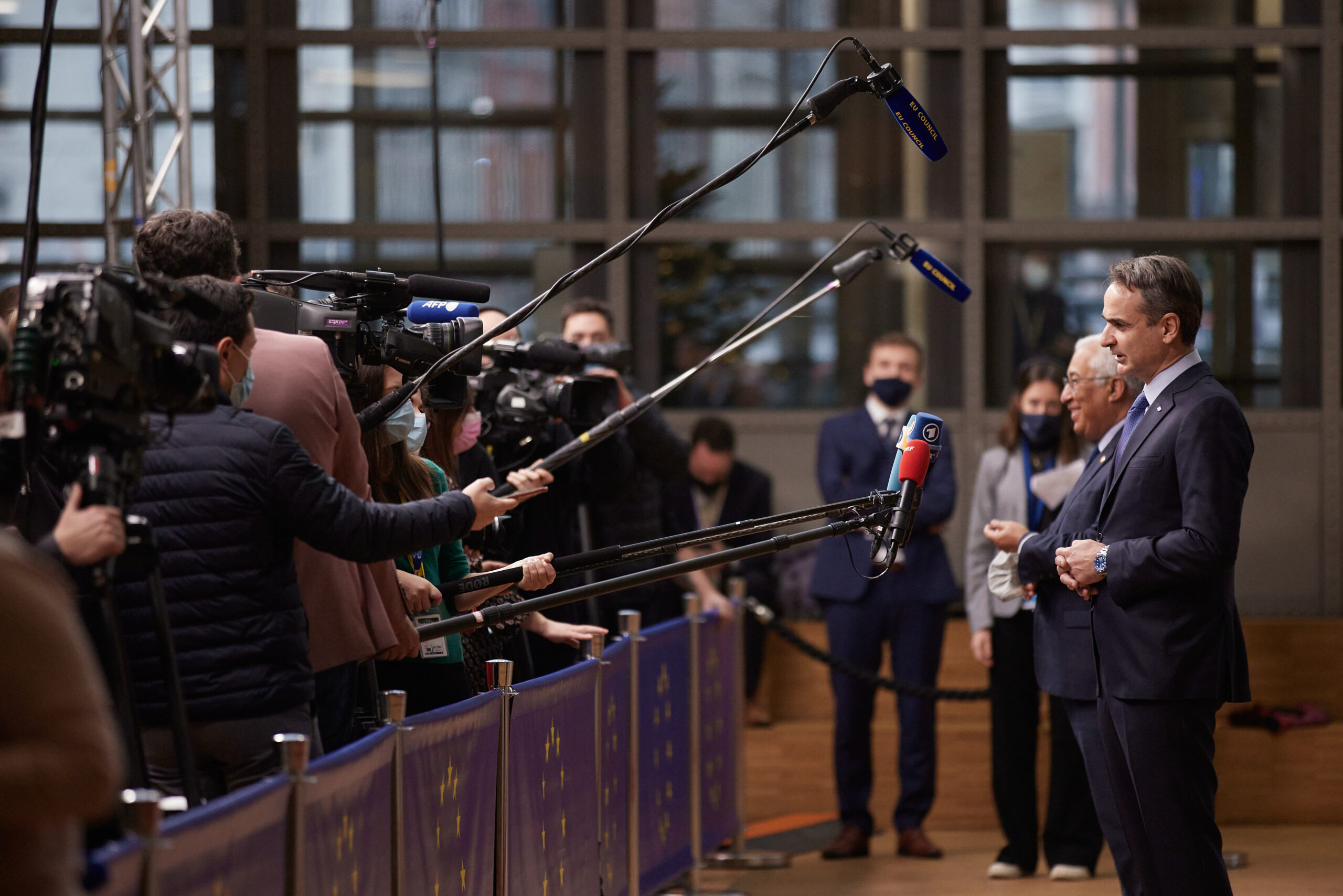 Μητσοτάκης στη Σύνοδο Κορυφής: «Η αποκλιμάκωση στην Ουκρανία θα ήταν προς όφελος όλων»