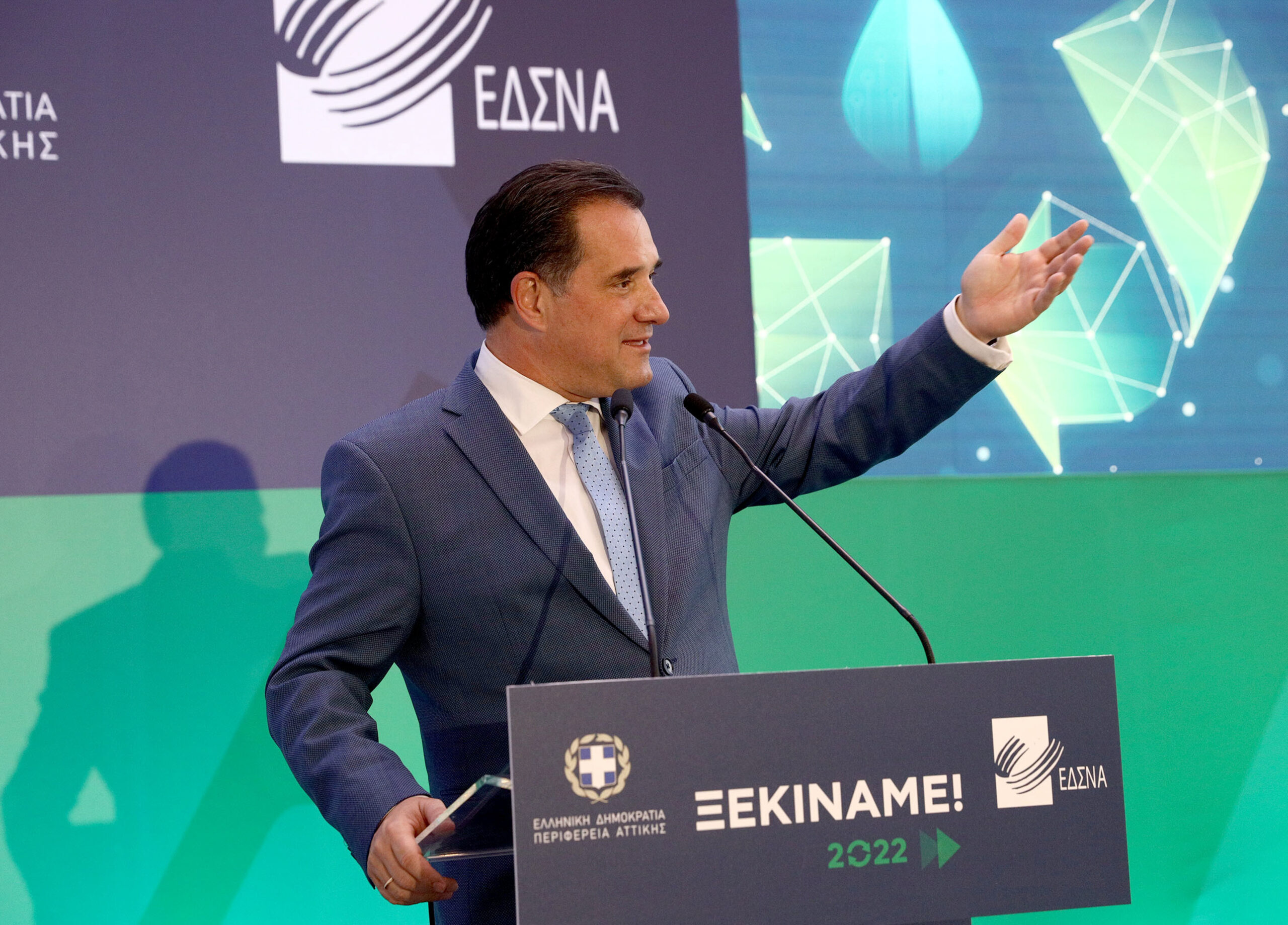 Γεωργιάδης για τη μετάλλαξη Όμικρον: «Έρχονται παραπάνω μέτρα, όχι lockdown»