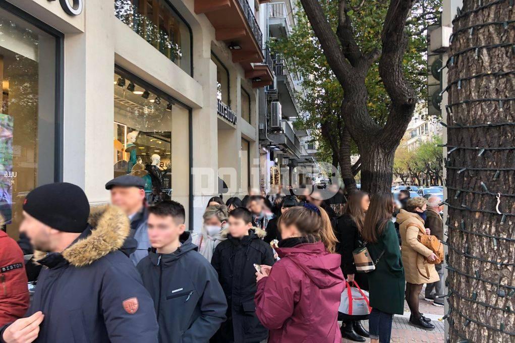 Θεσσαλονίκη: Εκμεταλλεύτηκαν τον ήλιο και γέμισαν παραλία και… μαγαζιά (pic)