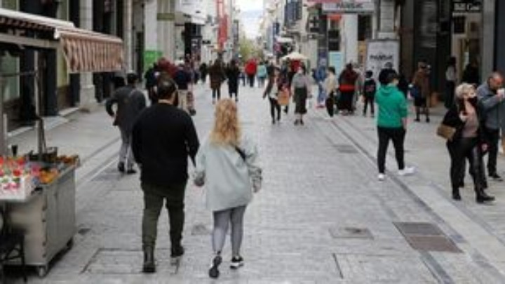 Κορονοϊός: Οδεύουν προς παράταση τα μέτρα – «Εξετάζεται» η επαναφορά της μουσικής (vids)