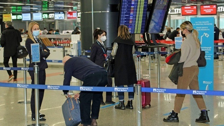 Γερμανία: Δύο εβδομάδες καραντίνα για τους ταξιδιώτες από τη Βρετανία