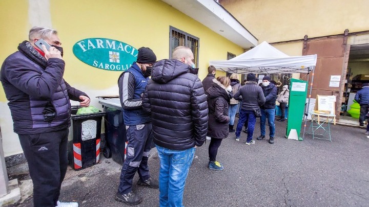 Ιταλία: 54.762 νέα κρούσματα και 144 θάνατοι