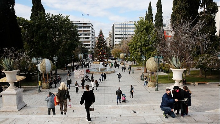 Επιτροπή Εμπειρογνωμόνων: Παράταση των μέτρων για μία ακόμη εβδομάδα εισηγούνται οι ειδικοί