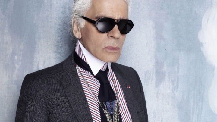 Ο Karl Lagerfeld έλαβε το γερμανικό βραβείο μόδας από την PETA