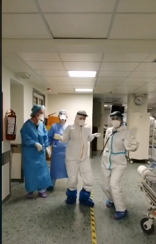 Θεσσαλονίκη: Νοσηλεύτριες που χορεύουν στο νοσοκομείο γίνονται viral στο Tik Tok
