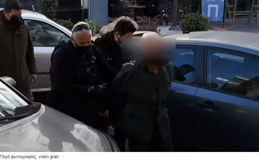 Γρεβενά: «Δεν είχε φύγει ο σατανάς» είπε ο 59χρονος που σκότωσε τη γιαγιά του και τη μητέρα του (vids)