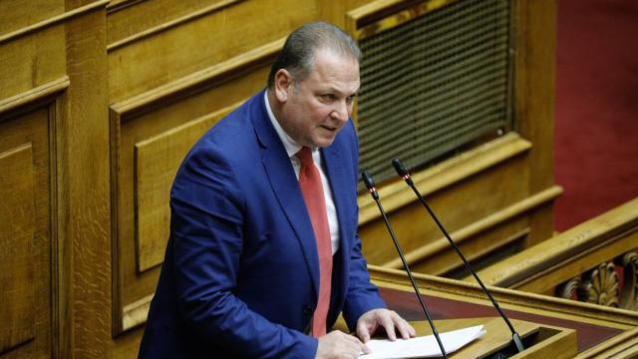 Λευτέρης Αβραμάκης στην politic: «Δεδομένη η αποτυχία της κυβέρνησης»