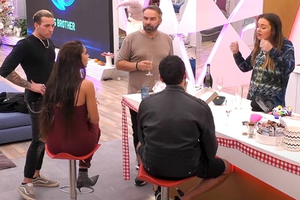 Big Brother: Το πρώτο φιλί Νίκου και Ευδοκίας – Η είσοδος του Γκουντάρα στο σπίτι