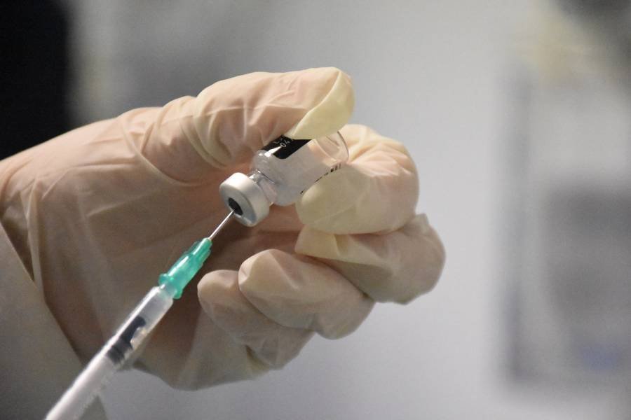 Ποιές είναι οι παρενέργειες της τρίτης δόσης του εμβολίου;