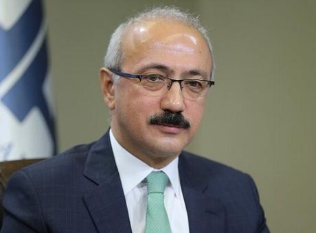 Τουρκία: Το προφίλ του νέου υπουργού Οικονομικών της Τουρκίας – «Θεέ μου, κάνε το εύκολο»