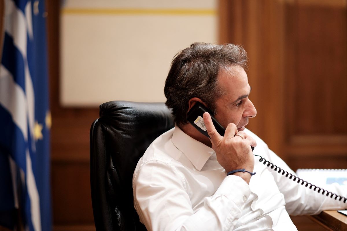 Επικοινωνία Μητσοτάκη με Νιινίστο: Στο επίκεντρο η διαχείριση της πανδημίας και το μεταναστευτικό