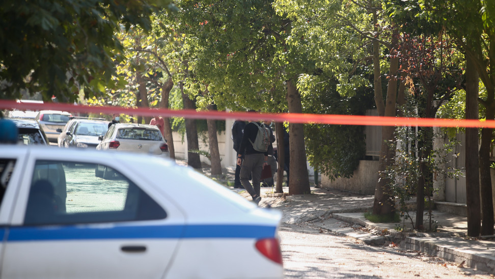 Περιστέρι: Ημίγυμνη με μώλωπες βρέθηκε νεκρή η 17χρονη – Ασφυκτικός ο θάνατός της