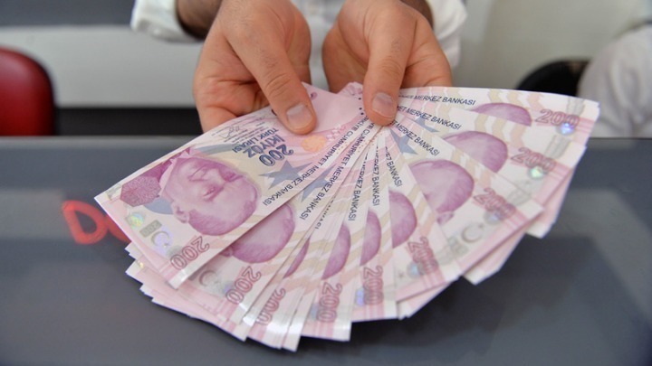 Σενάρια για capital controls στην Τουρκία – Φριχτή η κατάσταση της οικονομίας (vid)