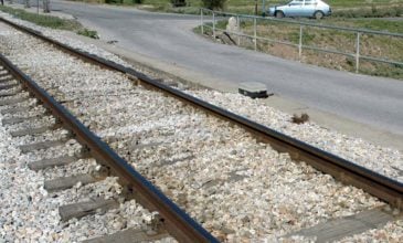 Θεσσαλονίκη: Σοβαρός τραυματισμός άντρα που παρασύρθηκε από εμπορική αμαξοστοιχία