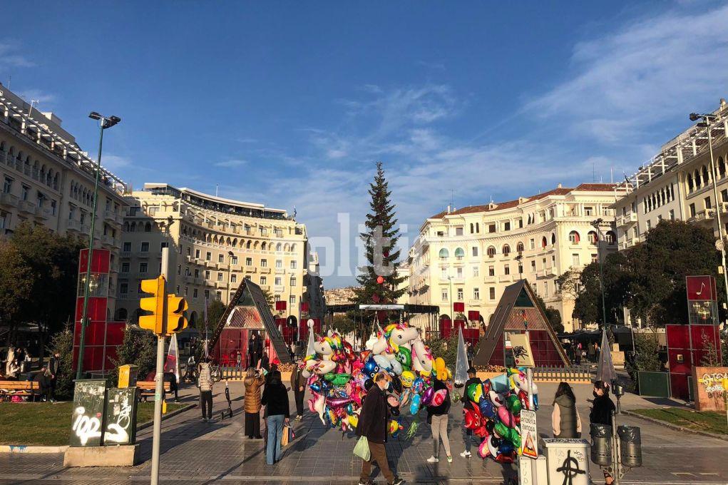 Χριστούγεννα 2022: Πότε ξεκινά το εορταστικό ωράριο στα καταστήματα