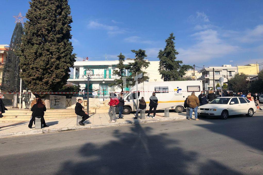Δήμος Κορδελιού – Ευόσμου – Κινητή μονάδα ΕΟΔΥ: Πάνω από 120 άτομα έχουν ήδη εμβολιαστεί