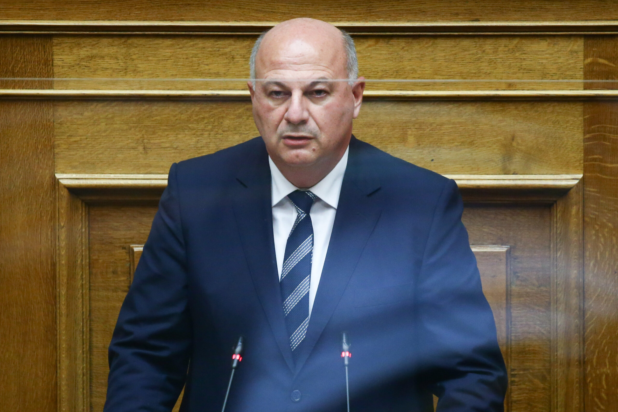 Νοσεί με κορονοϊό ο υπουργός Δικαιοσύνης Κώστας Τσιάρας