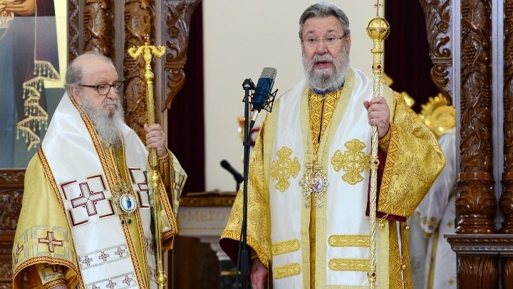 Αρχιεπίσκοπος Κύπρου: Εκτός Εκκλησίας θέτει ανεμβολίαστους ιερείς