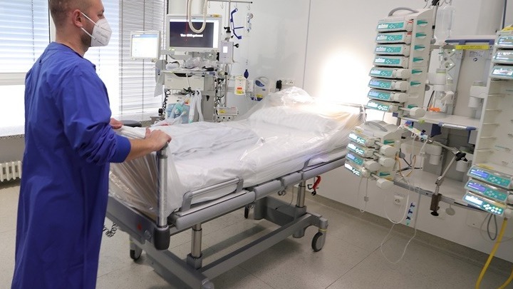 Γερμανία: 190.148 νέα κρούσματα και 170 θάνατοι το τελευταίο 24ωρο