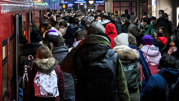 Γερμανία: Πάνω από 92.000 τα νέα κρούσματα και 286 θάνατοι
