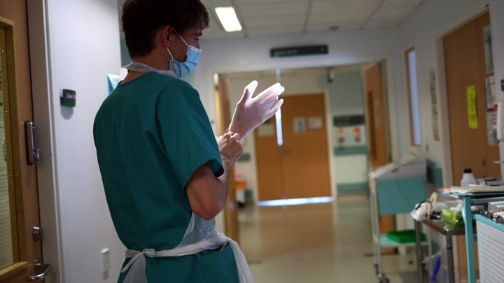 Βρετανία: Ξεκινούν οι εμβολιασμοί παιδιών 5-11 ετών με προβλήματα υγείας