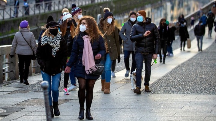 “Μακροπρόθεσμα όλοι θα κολλήσουμε κορονοϊό” ισχυρίζεται ο Θ. Λύτρας