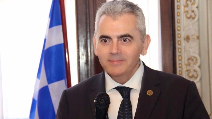 Μ. Χαρακόπουλος: Φωτεινά παραδείγματα προσφοράς του Μικρασιατικού Ελληνισμού οι Τρείς Ιεράρχες