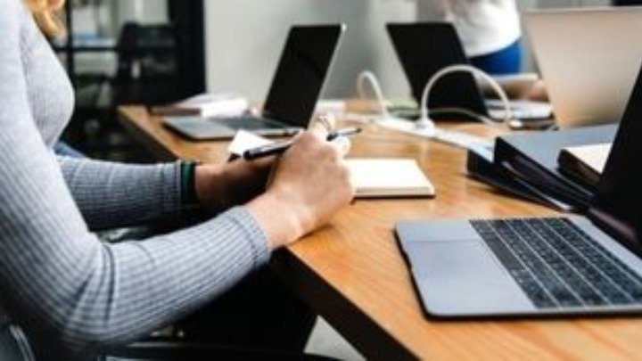 Kακοκαιρία: Τηλεργασία και για αύριο Παρασκευή στο Δημόσιο