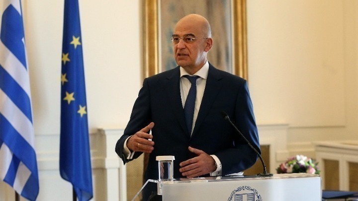 Μήνυμα Δένδια για τα 74 χρόνια από τον θάνατο του Γκάντι